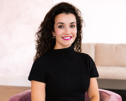 Dr. Stephanie Farber MD headshot black dress